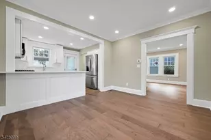 25 Marinus St, Rochelle Park Township, NJ 07662 - Photo 6