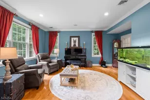 190 Sand Shore Rd, Mount Olive, NJ 07828 - Photo 4