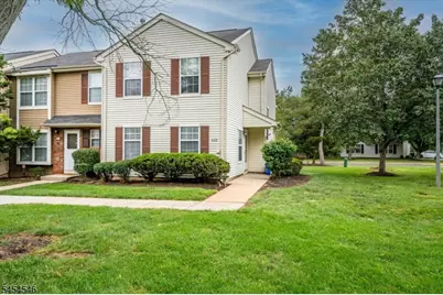 449 Saint Giles Court, Franklin Township, NJ 08873 - Photo 2