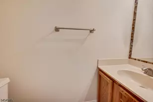 449 St Giles Ct, Franklin Township, NJ 08873 - Photo 22