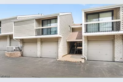 25 Hillside Ct, Union Township, NJ 08809 - Photo 1