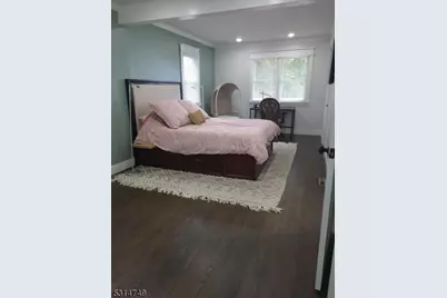 69 Birch Pkwy, Byram Township, NJ 07871 - Photo 4