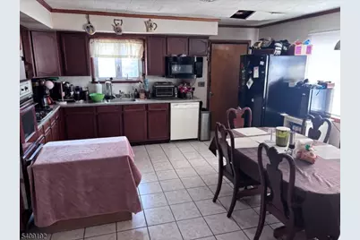 81 Summit Ave, Chatham, NJ 07928 - Photo 24