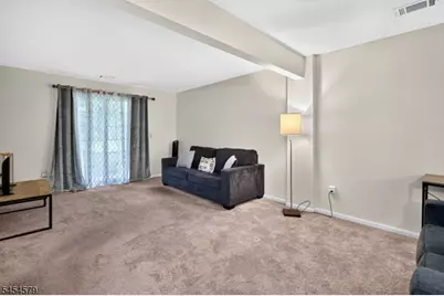 92 Jamestown Rd, Bernards Township, NJ 07920 - Photo 8