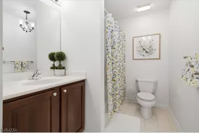 21 Chestnut Ct #11, Cedar Grove, NJ 07009 - Photo 16