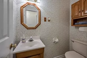 8 Knollwood Dr, Morris Township, NJ 07960 - Photo 16