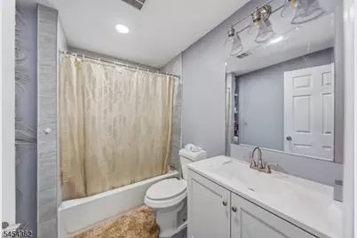 313 Washington Ave, Elizabeth, NJ 07202 - Photo 18