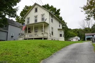 92 Newton Ave, Sussex, NJ 07461 - Photo 2