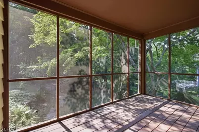 27 Inwood Rd, Berkeley Heights Township, NJ 07922 - Photo 34