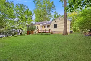 27 Inwood Rd, Berkeley Heights Township, NJ 07922 - Photo 36