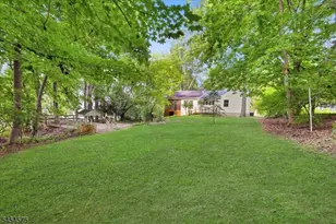 27 Inwood Rd, Berkeley Heights Township, NJ 07922 - Photo 38