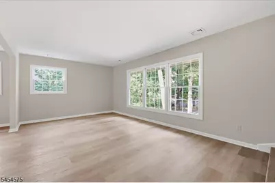 27 Inwood Rd, Berkeley Heights Township, NJ 07922 - Photo 6