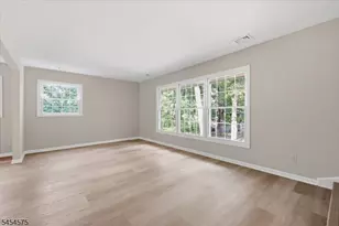 27 Inwood Rd, Berkeley Heights Township, NJ 07922 - Photo 6