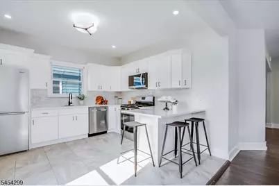108 Hillside Ter, Irvington, NJ 07111 - Photo 6