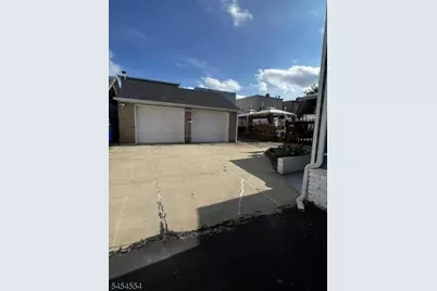 1422 Lower Rd, Elizabeth, NJ 07208 - Photo 4