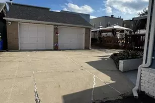 1422 Lower Rd, Elizabeth, NJ 07208 - Photo 4
