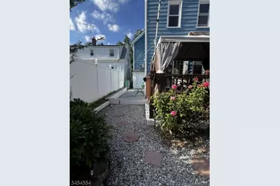 1422 Lower Rd, Elizabeth, NJ 07208 - Photo 6