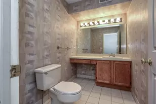 42 Bowfell Ct, Wayne, NJ 07470 - Photo 10