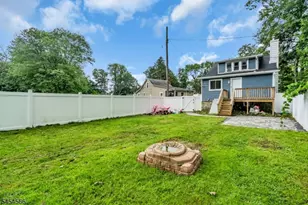 7 Birchwood Dr, Mount Olive, NJ 07828 - Photo 24