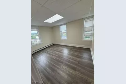 27 Morris Street Unit #3, Phillipsburg, NJ 08865 - Photo 2