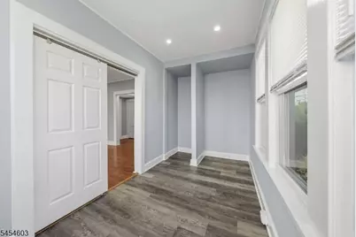 17 Boyden Pkwy #1, Maplewood, NJ 07040 - Photo 16