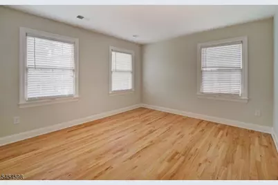 204 Lorraine Ave, Montclair, NJ 07043 - Photo 30