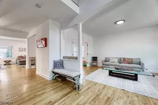 204 Lorraine Ave, Montclair, NJ 07043 - Photo 6