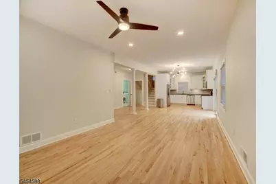 204 Lorraine Ave, Montclair, NJ 07043 - Photo 26