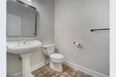 204 Lorraine Ave, Montclair, NJ 07043 - Photo 20