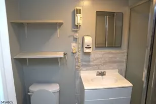 292 Governor St, Paterson, NJ 07501 - Photo 12