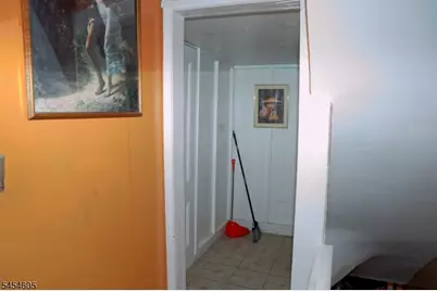 292 Governor St, Paterson, NJ 07501 - Photo 14
