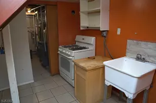 292 Governor St, Paterson, NJ 07501 - Photo 10