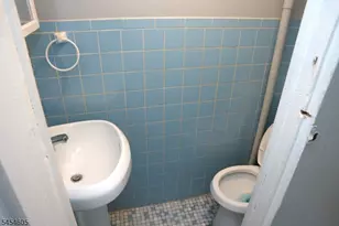 292 Governor St, Paterson, NJ 07501 - Photo 6