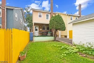 121 Scofield St, Newark, NJ 07106 - Photo 24