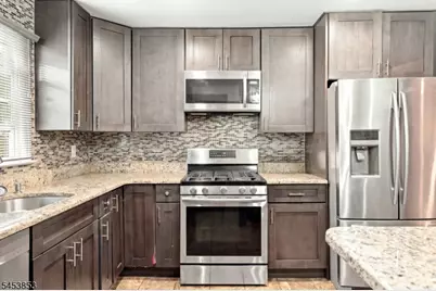 1114 Middlesex St, Linden, NJ 07036 - Photo 8