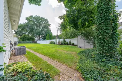 791 Andover Rd, Union Township, NJ 07083 - Photo 28