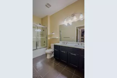 104 E Elizabeth Ave #403, Linden, NJ 07036 - Photo 14
