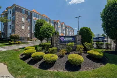 104 E Elizabeth Ave #403, Linden, NJ 07036 - Photo 1