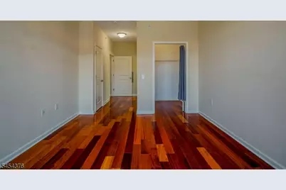 104 E Elizabeth Ave #403, Linden, NJ 07036 - Photo 4