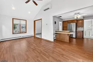105 Victoria Dr, Clark Township, NJ 07066 - Photo 14
