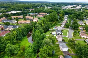 105 Victoria Dr, Clark Township, NJ 07066 - Photo 38