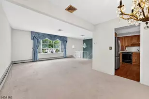 105 Victoria Dr, Clark Township, NJ 07066 - Photo 8