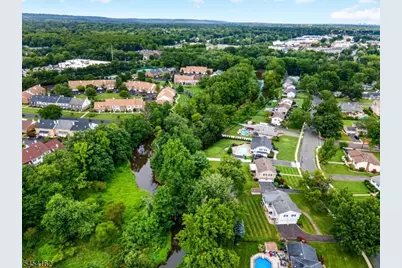 105 Victoria Drive, Clark Township, NJ 07066 - Photo 32