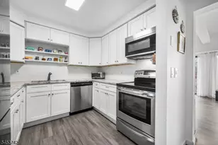 3106 Revere Ct, Hillsborough Township, NJ 08844 - Photo 10