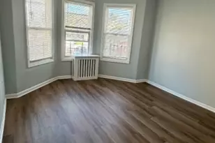 423 River St, Paterson, NJ 07524 - Photo 2