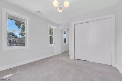 419 Martin St, Roselle, NJ 07203 - Photo 12