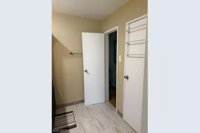 652 Holly Ln, North Brunswick Township, NJ 08902 - Photo 24