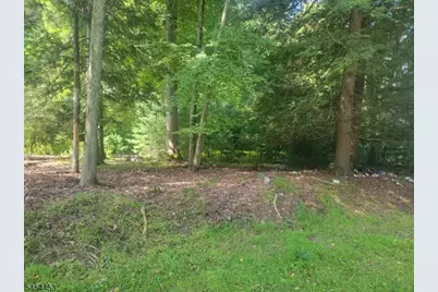 356 Rolling Ridge Rd, Montague, NJ 07827 - Photo 2