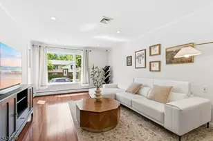 162 Washington St, Berkeley Heights Township, NJ 07922 - Photo 10