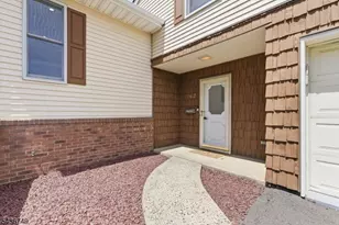 162 Washington St, Berkeley Heights Township, NJ 07922 - Photo 6